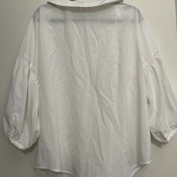 Skies are Blue Oversized Blouse - Picture 6 of 7